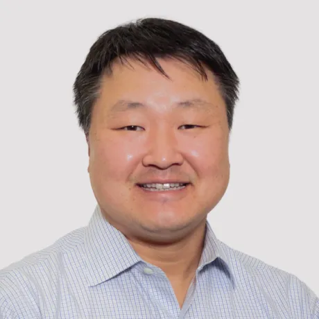 Royce Park headshot