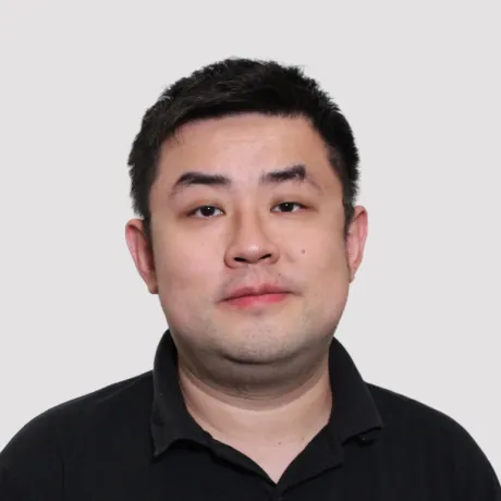 Zheyu Jiang headshot