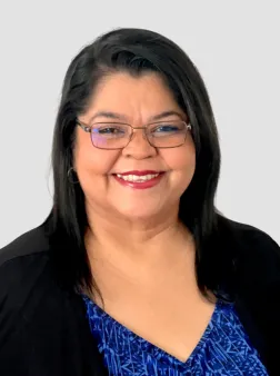 Flor Vasquez headshot