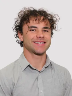 Jason Frost headshot