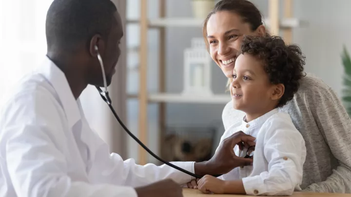 SHIC - child and mother at doctors